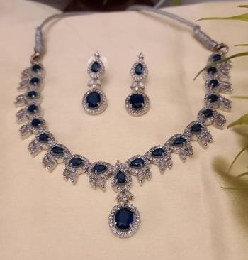 Blue necklace-sets 2