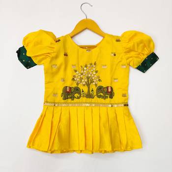 Baby Girls sequence Embroidered Lehenga Choli 2
