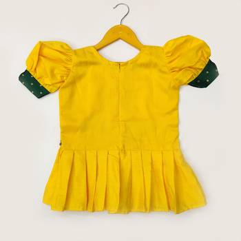 Baby Girls sequence Embroidered Lehenga Choli 3