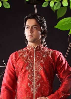 Red embroidered art silk sherwani 2