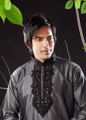 Grey embroidered art silk kurta-pajama 2
