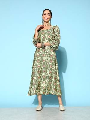 Green printed silk blend long-dresses 1
