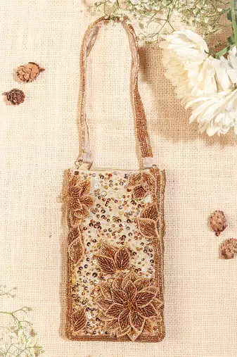 Vareli Bafna Designs