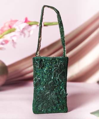 Vareli Bafna Designs 2