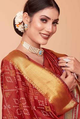 Red Woven Art Silk Saree With Blouse 4