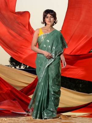 Green Blended Cotton Woven Abstract Print Cotton Saree 1