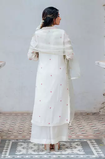 Ivory Georgette Floral Embroidered Straight Kurta Set