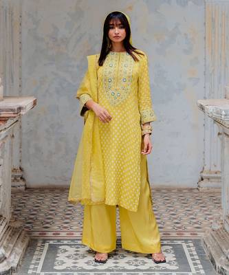 Moss Green Chanderi Embroidered Straight Kurta Set 1