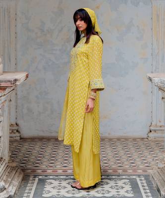 Moss Green Chanderi Embroidered Straight Kurta Set 2