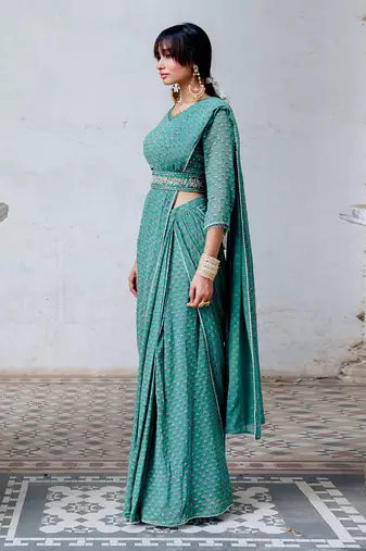 Sea Green Georgette Draped Saree With Belt Set