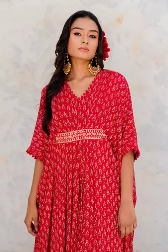 Cherry Red Georgette Floral Booti Kaftan