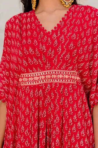 Cherry Red Georgette Floral Booti Kaftan