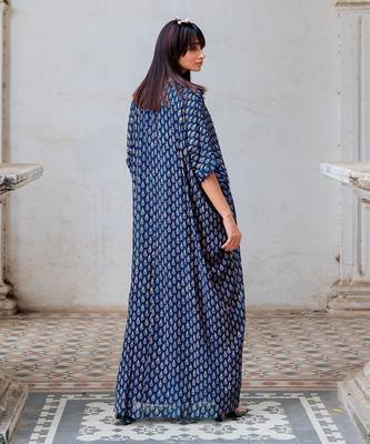 Indigo Georgette Floral Booti Kaftan 3