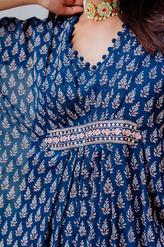 Indigo Georgette Floral Booti Kaftan