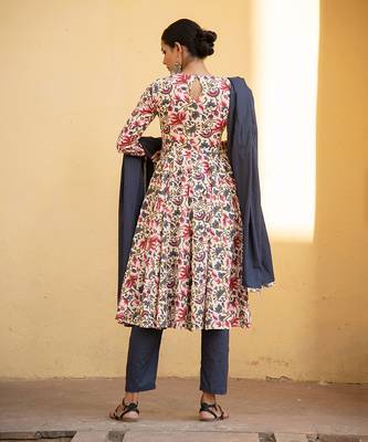 Ivory Floral Print Anarkali Suit Set Paired With Blue Pansy Dupatta 2