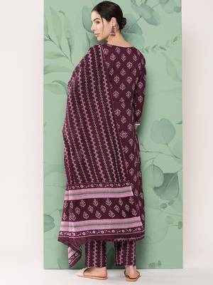 Burgundy printed cotton ethnic-kurtis 3