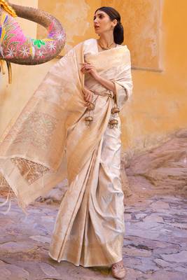 Ivory Cream kouram silk bland sequance & thread work saree with Blouse 2