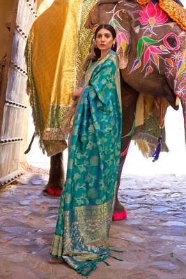 Teal Green Soft Silk Saree In Handloom Weaving With Sequins 2