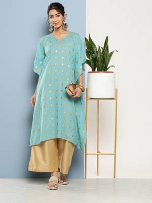 Blue printed cotton kurtas-and-kurtis 4