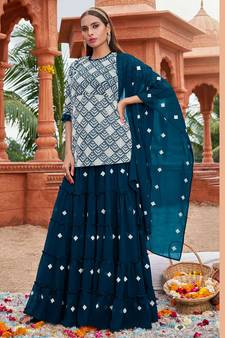White Colour Traditional Kurti And Skirt Dress In Georgette