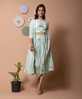 Evergreen Co-ord Set with Cape 1