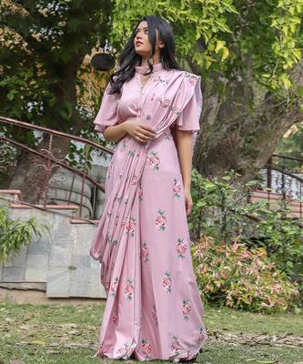 Pink Tuberose Pink Saree Set 1