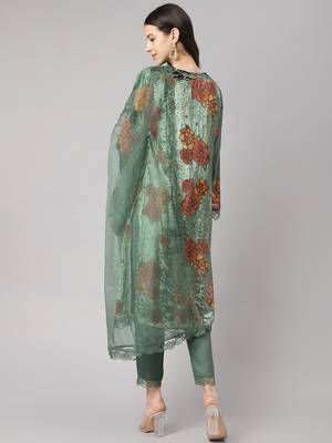 Green embroidered
 velvet salwar 3