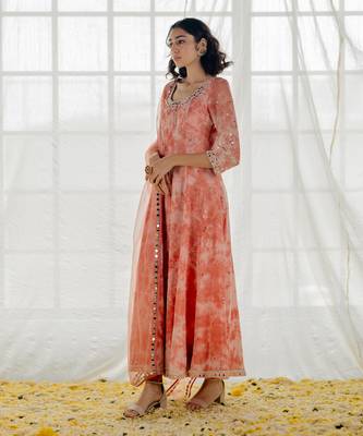 Pink Marble Dyed Georgette Embroidered Anarkali Set 2