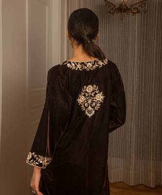 Silk Velvet Embroidered Kurta Set 5