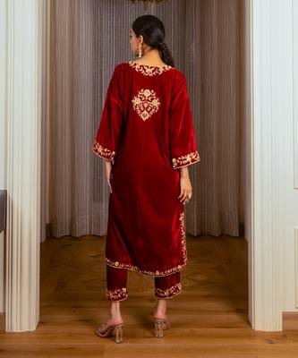 Silk Velvet Embroidered Kurta Set 5