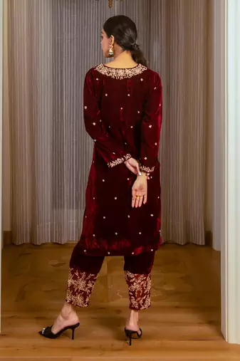 Embroidered Velvet Kurta Set