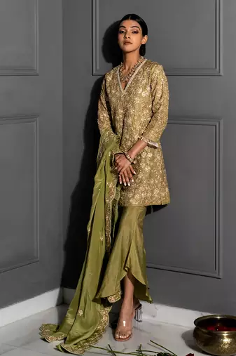 Pear Green Embellished Tunic Set