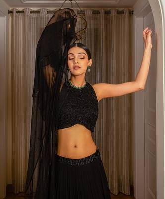 Embellished Lehenga Skirt Set 5