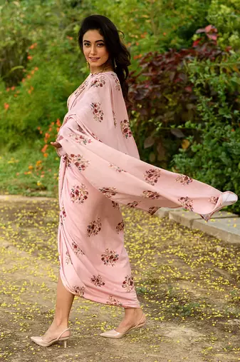 Pink Linen Printed Lungi Saree and Top Set 