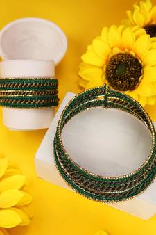 Contemporary Heavy Green Colored Beads Studded Choker Set with Slip-On Bracelet for Girls and Women.