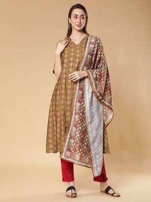 Gold printed silk blend salwar 1