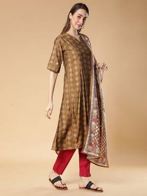 Gold printed silk blend salwar 2