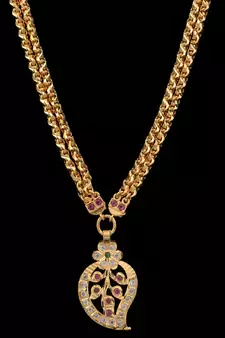 Gold ruby   necklaces