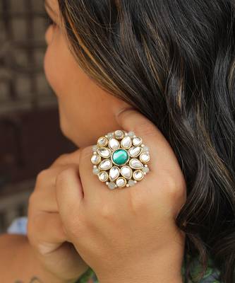 Green Kundan Flower Ring 2
