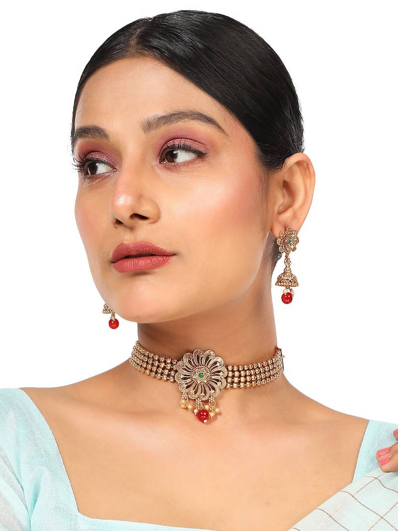 Statement Gold Plated Floral Design with Stone and Pearl Studded Choker Set with Earring for Girls and Women.