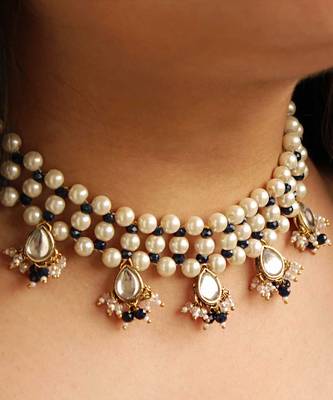 Pearl & Dangling Kundan Necklace Set 2