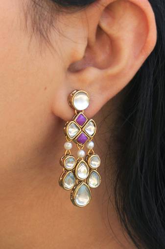 Droopy Kundan Earrings