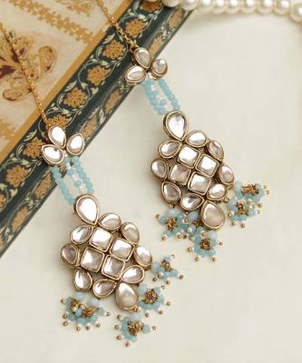 Majestic Kundan Earrings 3