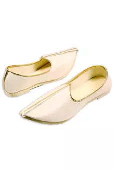 Classy White Raw Silk Mens Mojaris