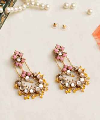 Dramatic Kundan Chandbali 4