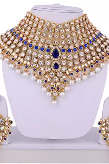 Traditional Kundan Ethnic Bridal Jewellery Set for Women 