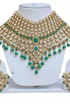 Traditional Kundan Ethnic Bridal Jewellery Set for Women 