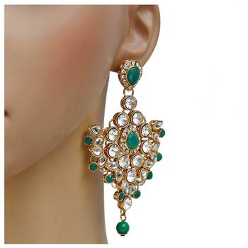 Traditional Kundan Ethnic Bridal Jewellery Set for Women  3