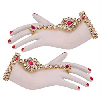 Traditional Kundan Ethnic Bridal Jewellery Set for Women  5