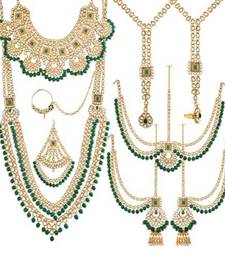 Traditional Handcrafted Faux Kundan & Emerald Stone Studded Bridal Jewellery Set For Women 